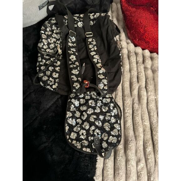 Victorias secret VS pink leopard cheetah sequin bling backpack + pouch - Picture 9 of 11